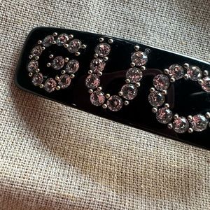 Gucci hair clip